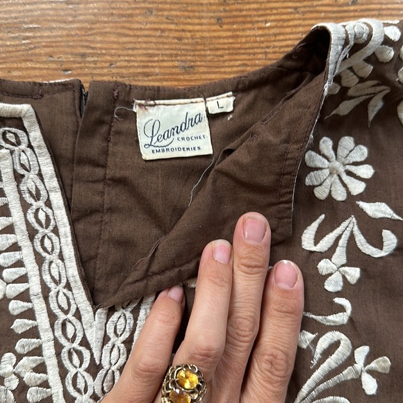 Vintage 60s/70s embroidered sundress / coverup - Picture 5 of 7